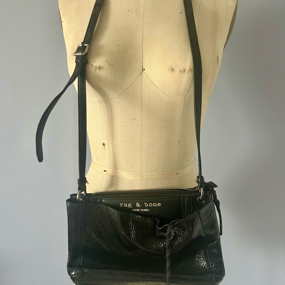 rag & bone - Pre-owned Patent Leather handbag
